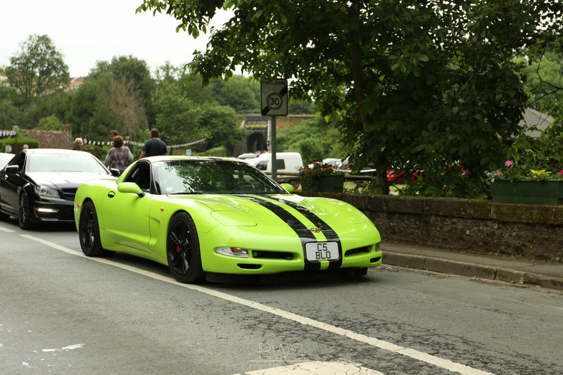 Illustration for article titled Classic British Welcome Photos (Le Mans Carshow)